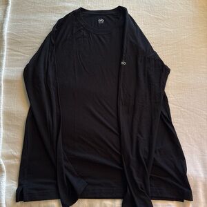 ALO Yoga Classic Black Long Sleeve Tee